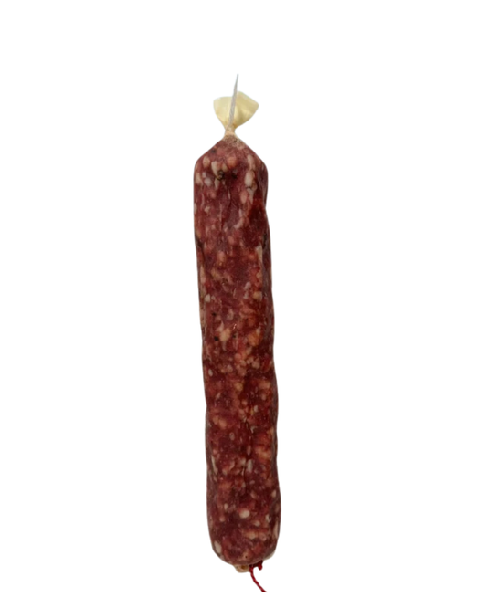 Luftgetrocknete Schweinemettwurst mit Pfeffer und Rotwein